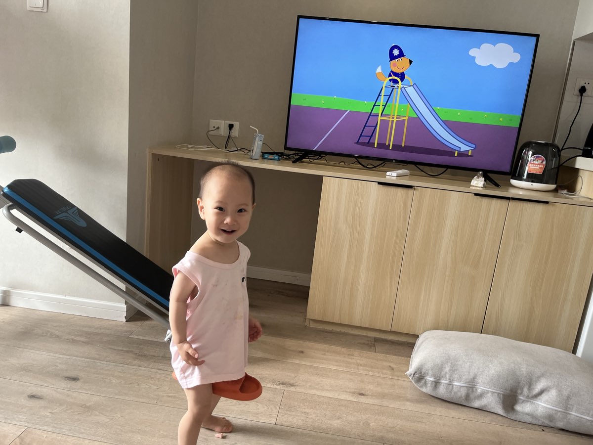 📺🏨 民宿里的动画时光