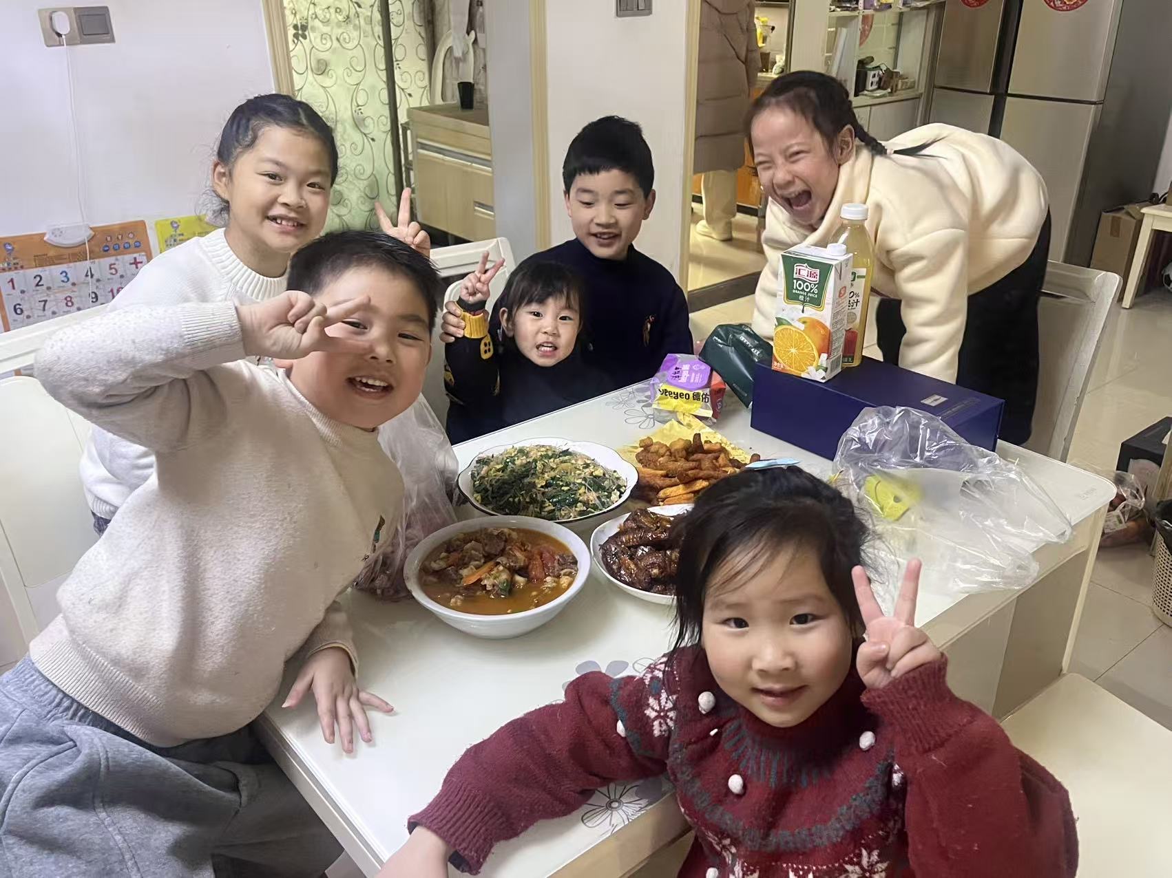 🍽️ 欢乐家庭聚餐日